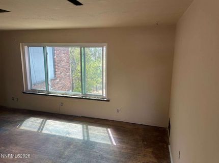 56 S Maddux Drive, Reno, NV 89512 Photo