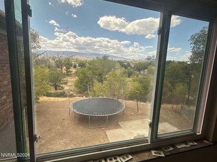 56 S Maddux Drive, Reno, NV 89512 Photo