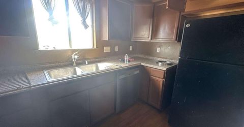 56 S Maddux Drive, Reno, NV 89512 Photo