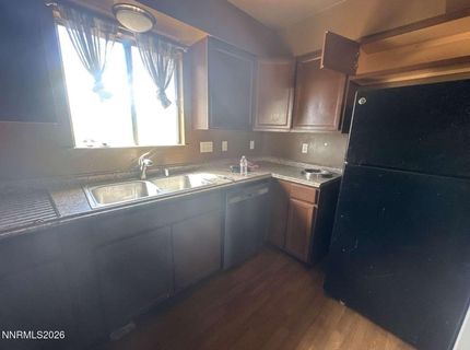 56 S Maddux Drive, Reno, NV 89512 Photo
