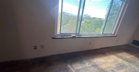 56 S Maddux Drive, Reno, NV 89512 Photo