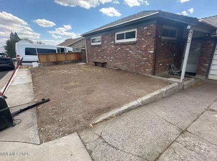 56 S Maddux Drive, Reno, NV 89512 Photo