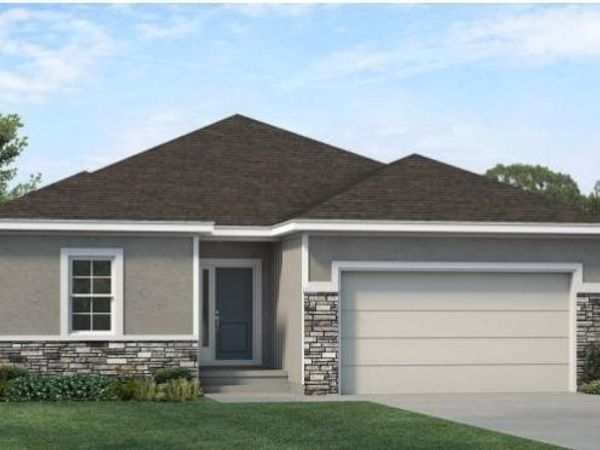 16129 James Court, Parkville, MO 64151