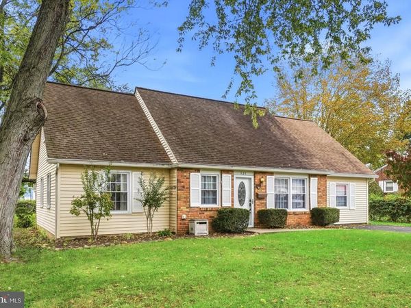 921 HARRISON STREET, BRISTOL, PA 19007
