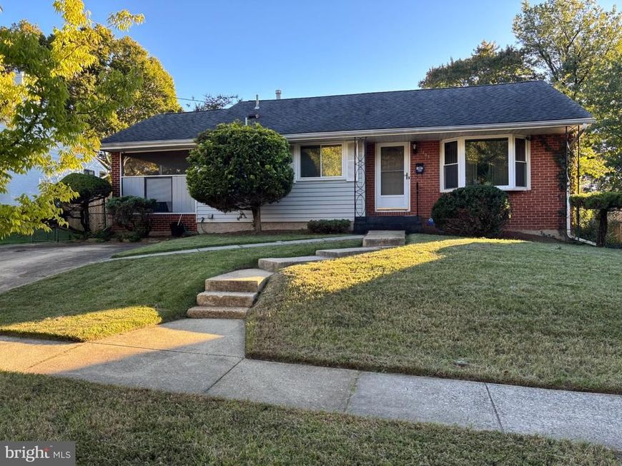 1407 Fenwood Avenue, Oxon Hill, MD 20745 Main Photo