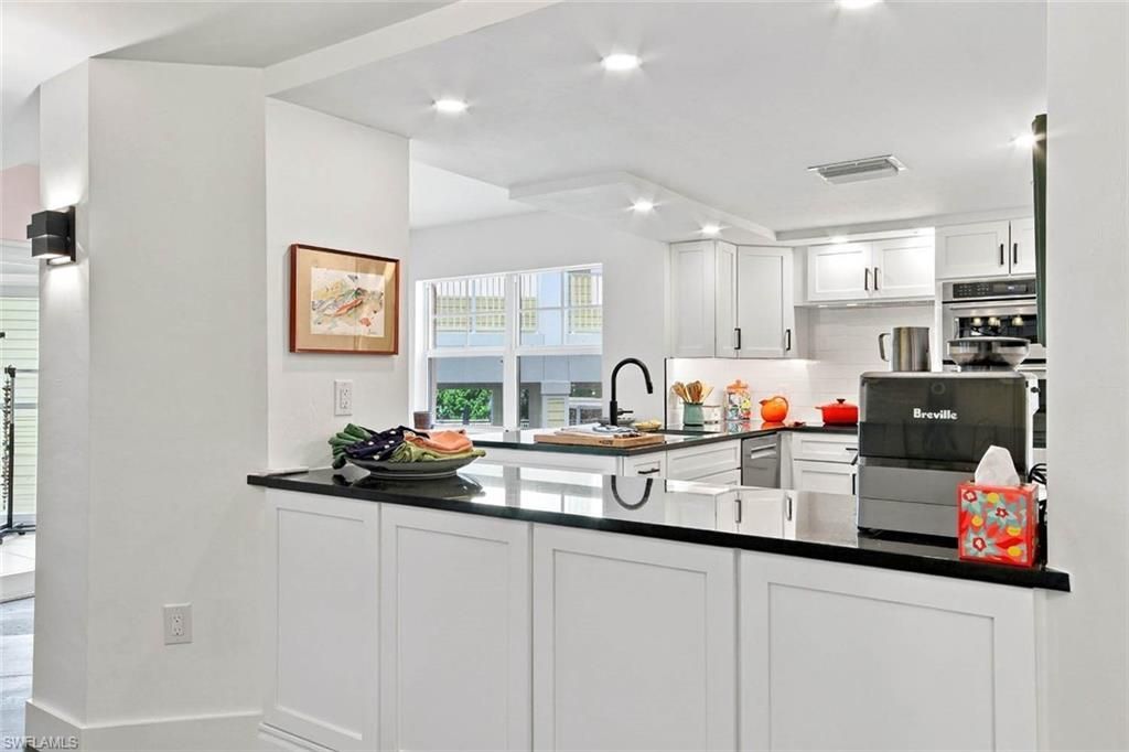 3313 W Gulf Dr, Unit 102, Sanibel, FL 33957 Photo
