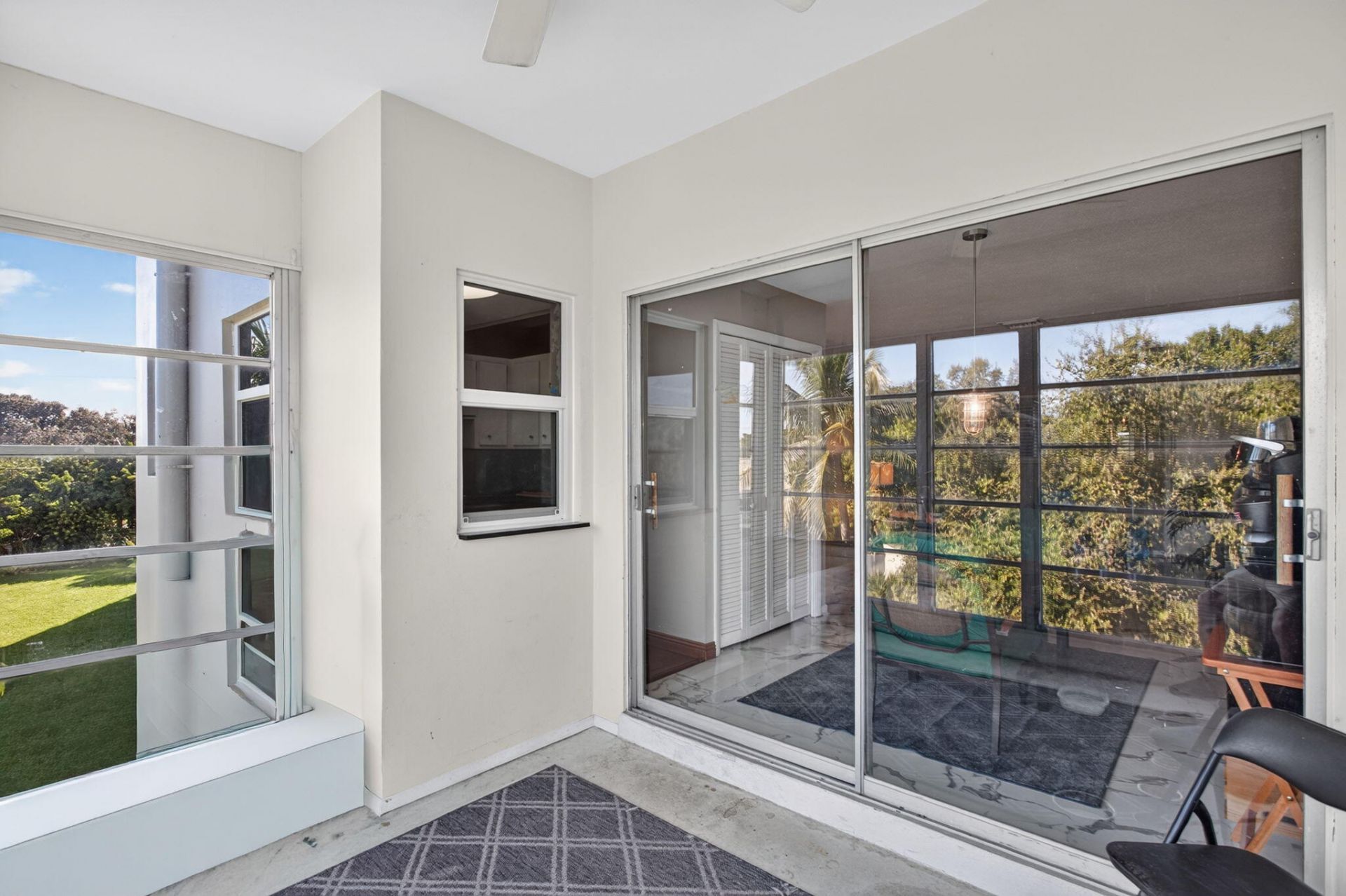 941 Crystal Lake Drive, Deerfield Beach, FL 33064 Photo
