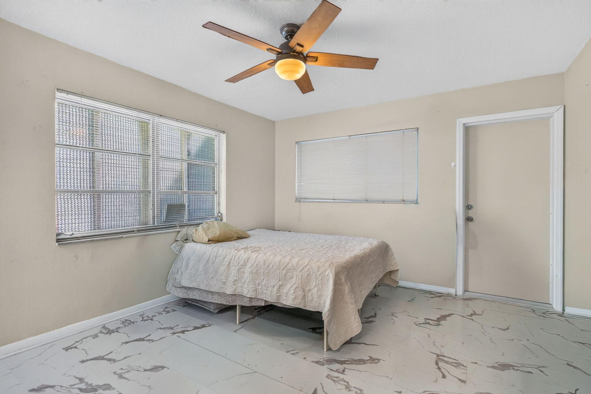 941 Crystal Lake Drive, Deerfield Beach, FL 33064 Photo