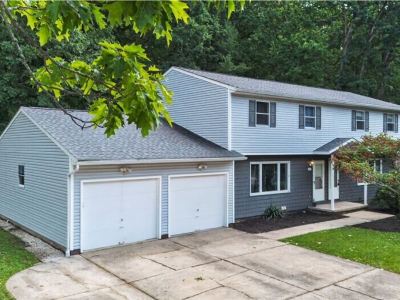 3367-3371 Hiwood Avenue, Stow, OH 44224 Photo 3