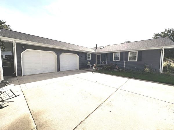 24615 S Teal Drive, Channahon, IL 60410