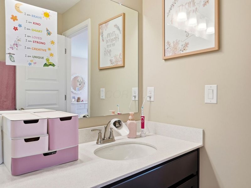 1100 Manorwood, Grove City, OH 43123 Photo 61