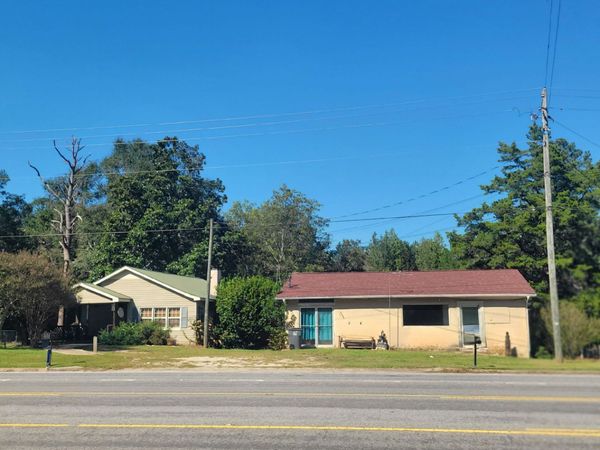 3406 & 3408 Veterans Memorial Parkway, Lanett, AL 36863