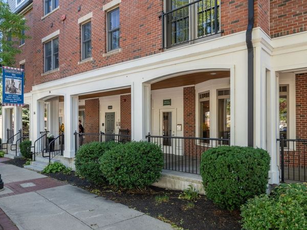 36 Central Ave, Unit 16, Milton, MA 02186