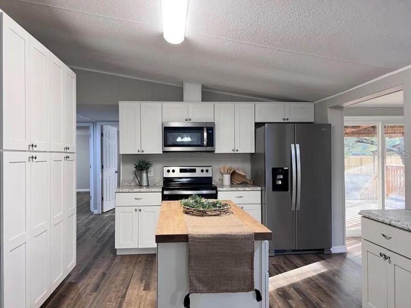 5801 159th Drive , Live Oak, FL 32060 Photo