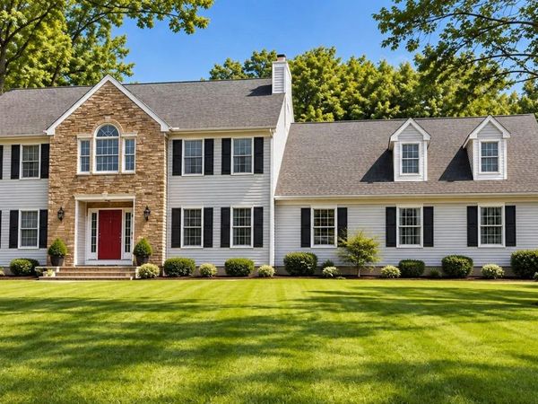 15 Deer Meadow Run, Brookhaven, NY 11719