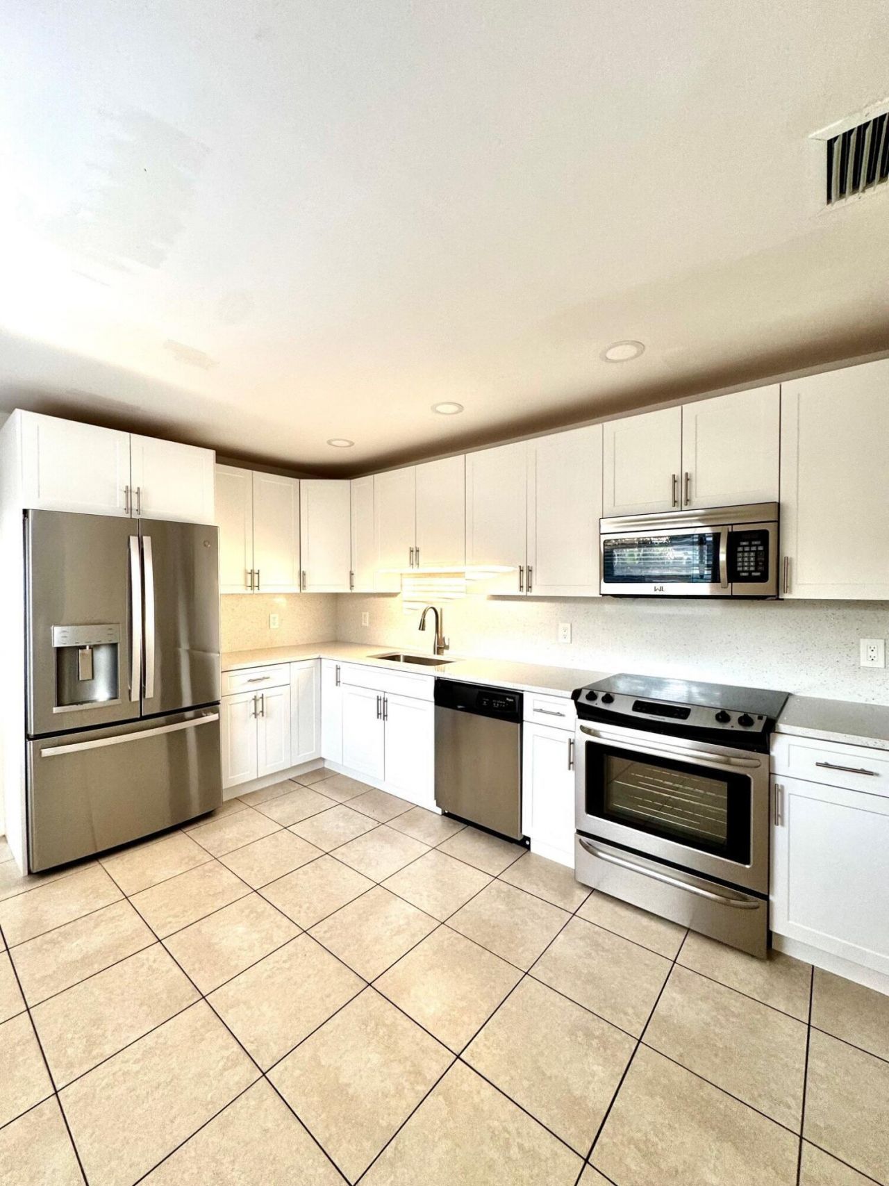 5549 Papaya Road, West Palm Beach, FL 33413 Photo