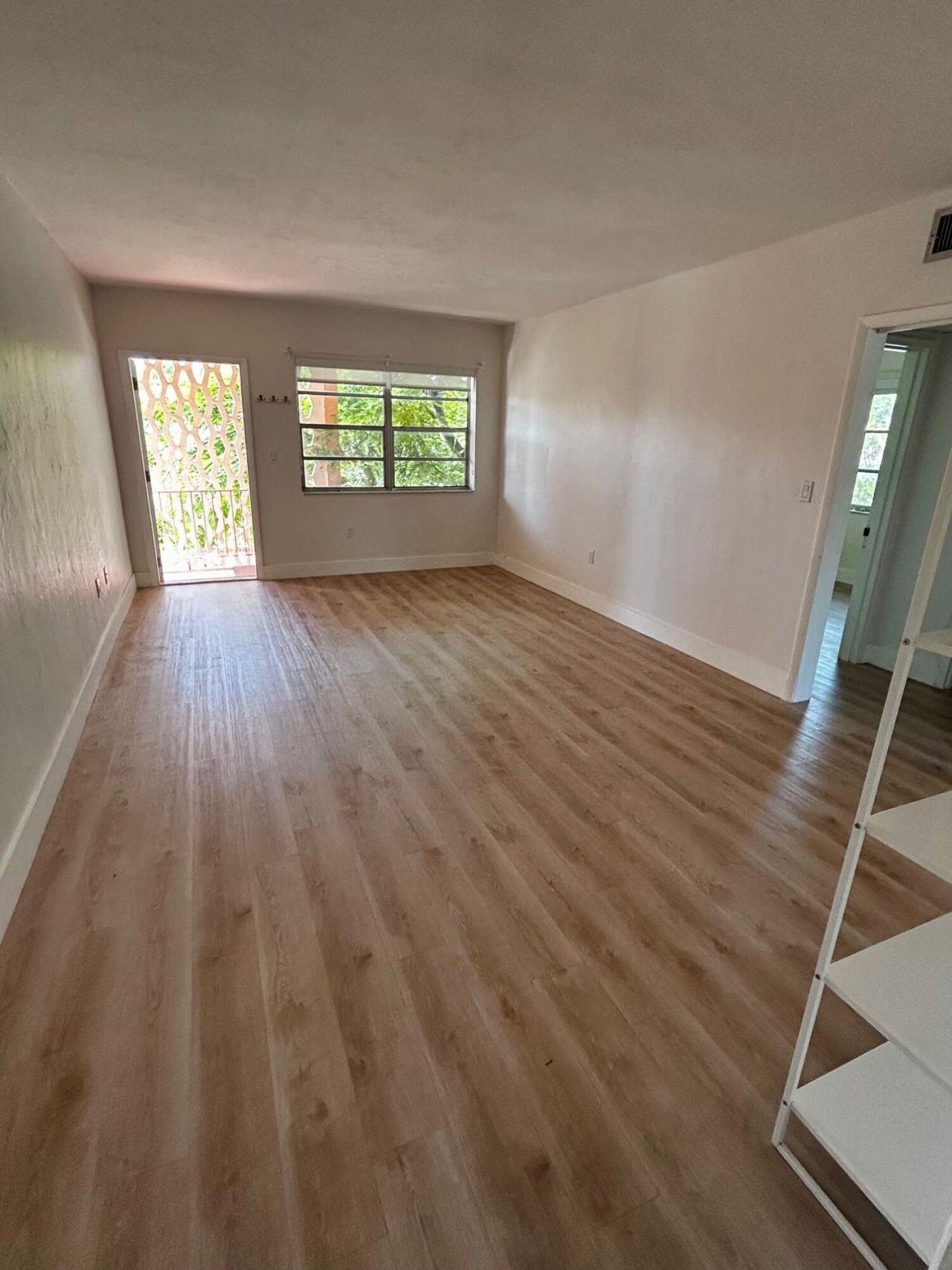 3591 SW 10th Street, Unit 12b, Miami, FL 33135 Photo
