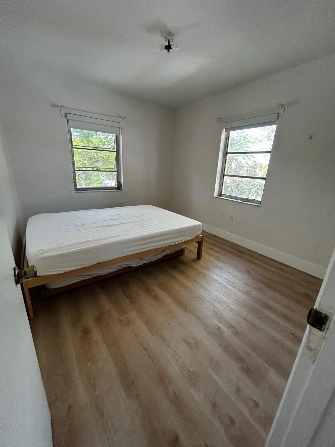 3591 SW 10th Street, Unit 12b, Miami, FL 33135 Photo