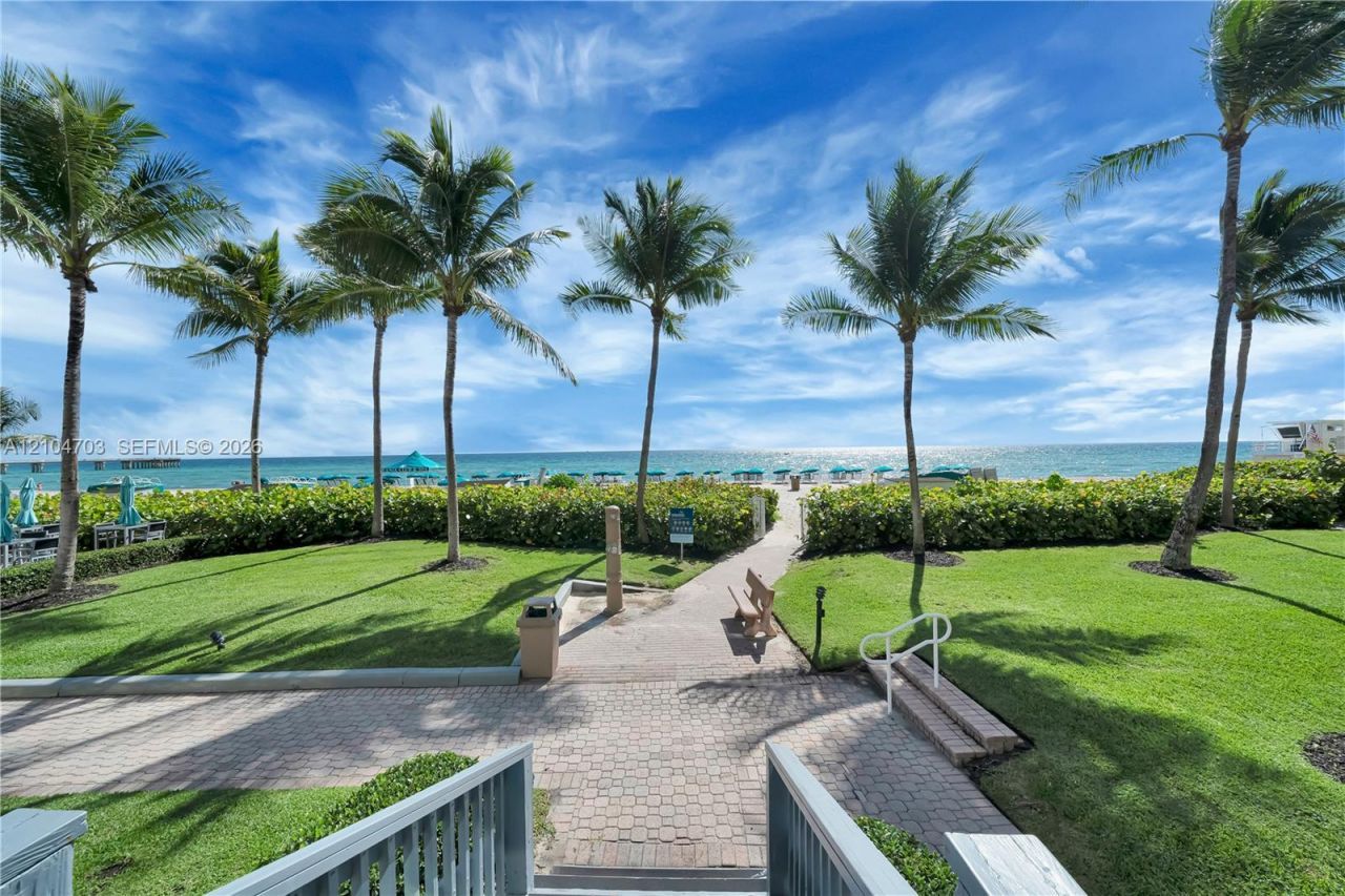 16425 Collins Ave , Unit 712, Sunny Isles Beach, FL 33160 Photo