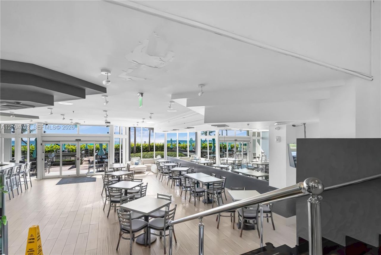 16425 Collins Ave , Unit 712, Sunny Isles Beach, FL 33160 Photo