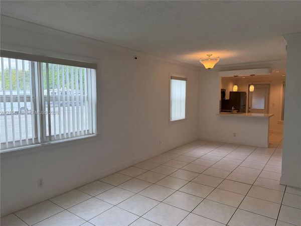 3777 NW 78 AVE , Unit 1A, Davie, FL 33024