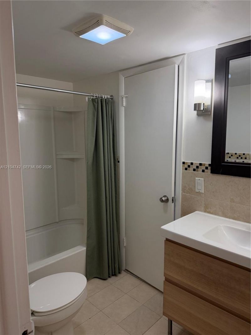 3777 NW 78 Ave , Unit 1A, Davie, FL 33024 Photo