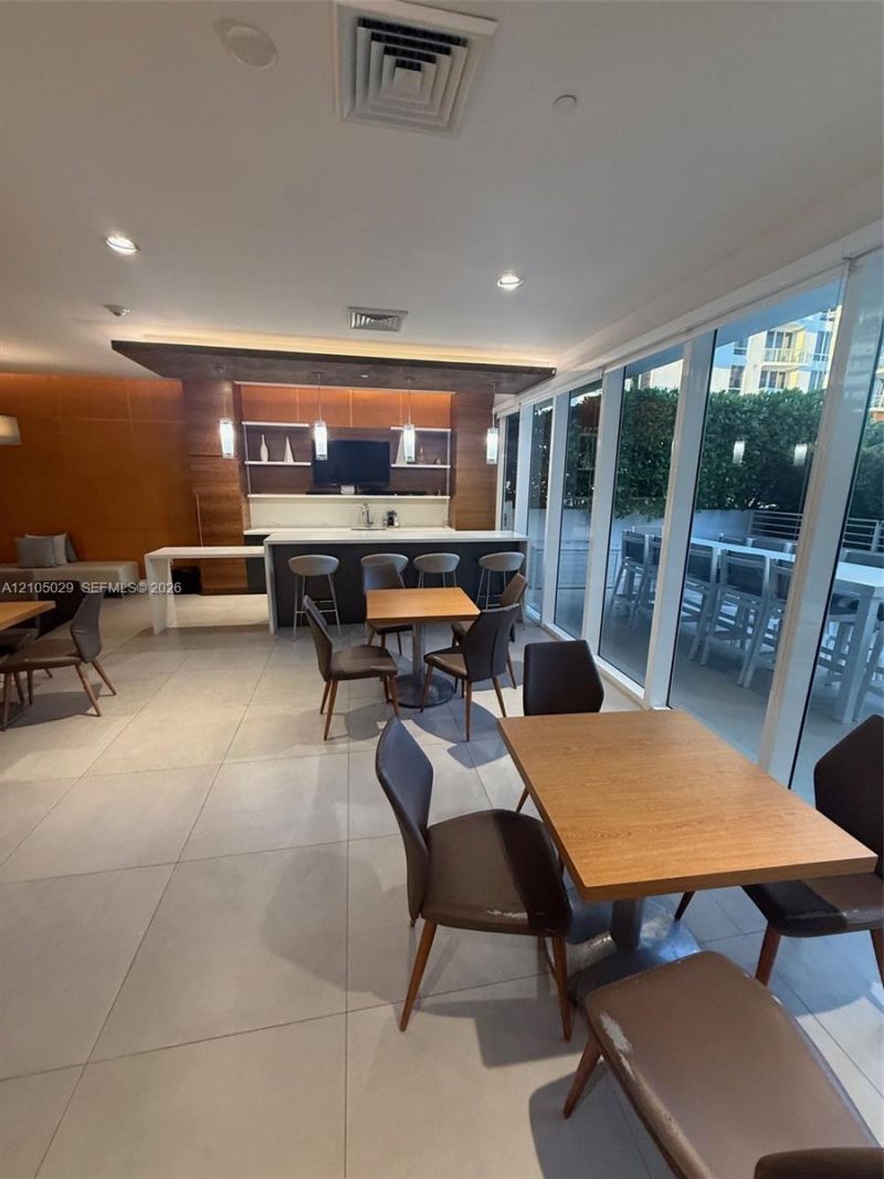 600 NE 27th St, Unit 1203, Miami, FL 33137 Photo