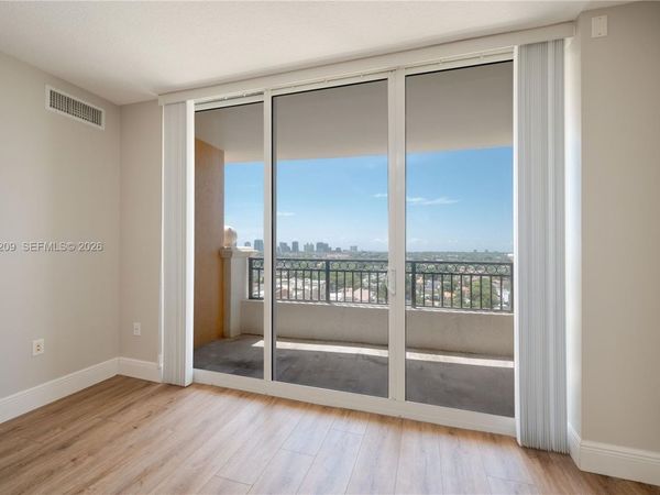 3232 SW 22nd Ter , Unit 1405, Miami, FL 33145
