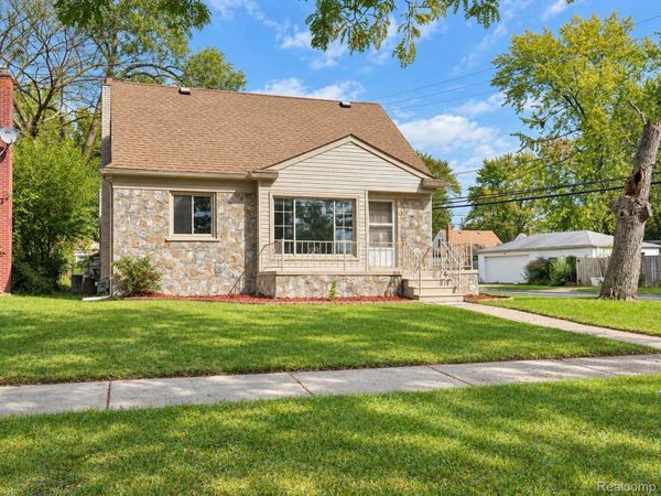 563 Sunningdale Drive , Inkster, Mi 48141