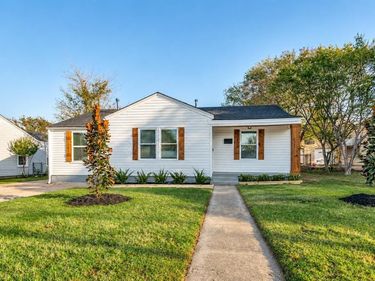 7444 Willis Avenue, Fort Worth, TX 76116