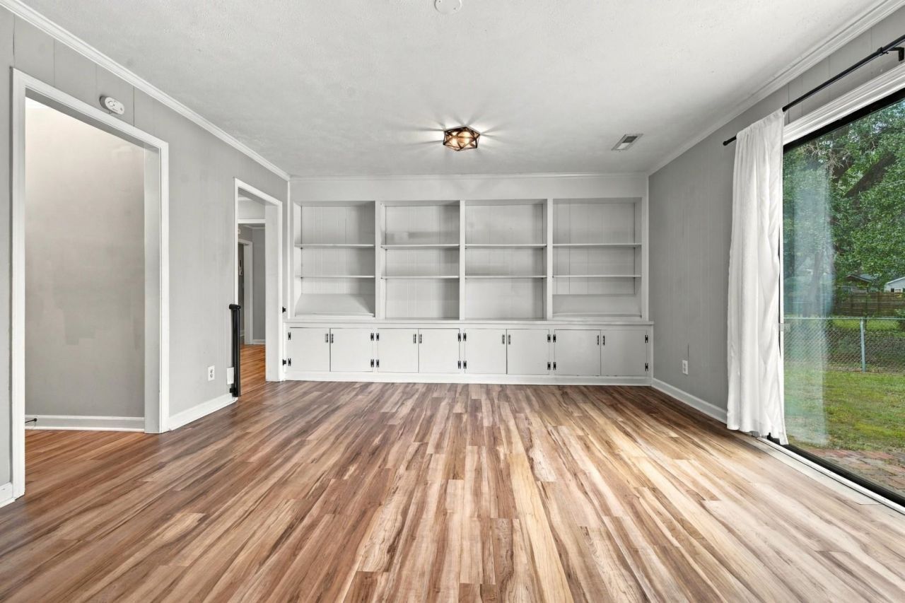 204 12th Ave.  Photo 17