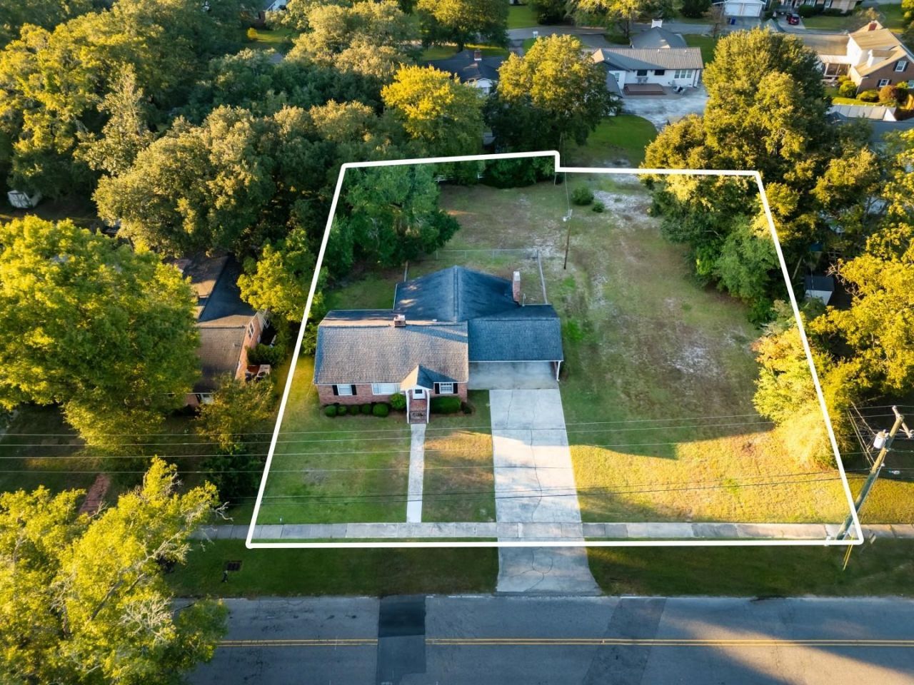 204 12th Ave.  Photo 28