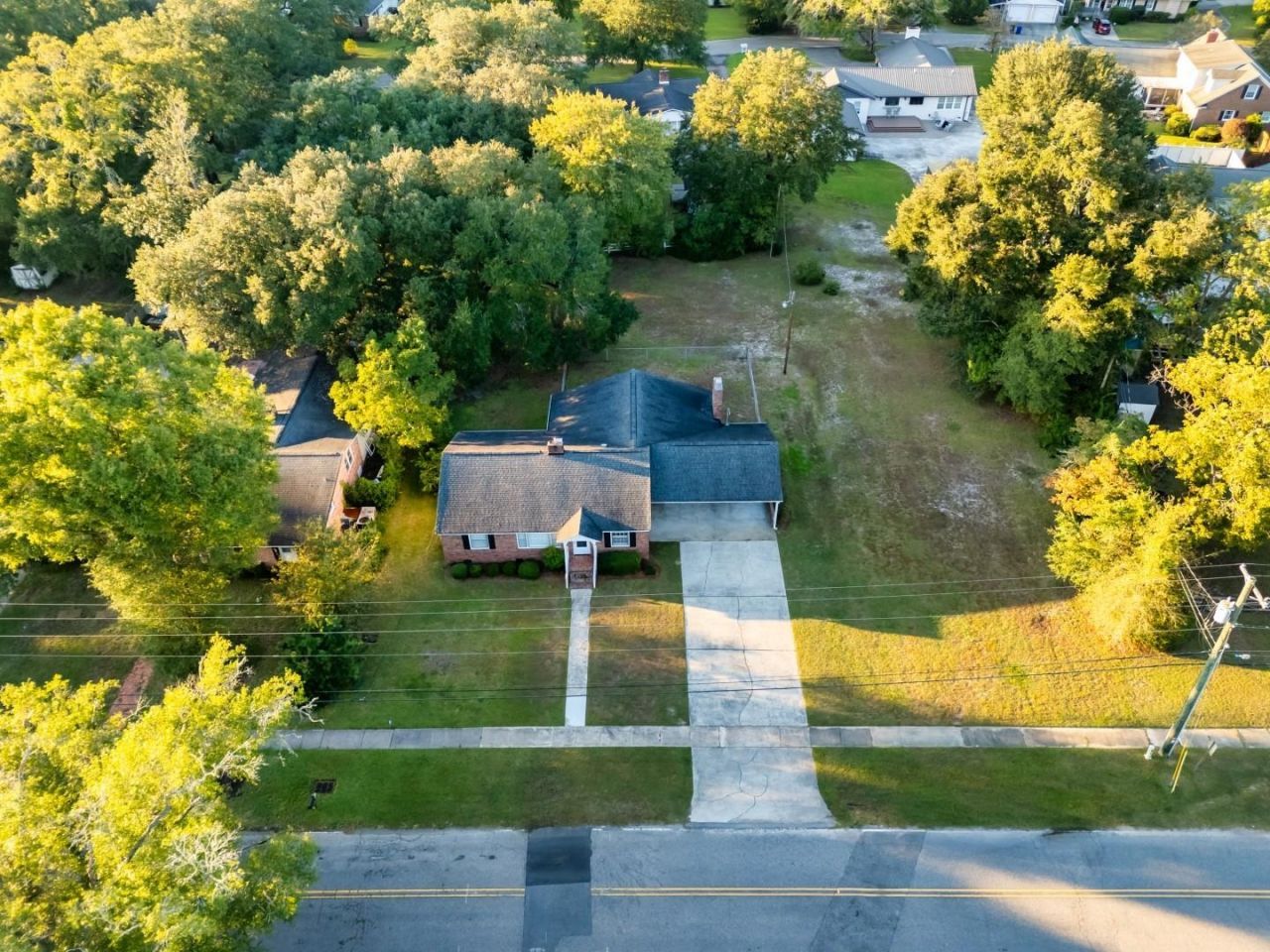 204 12th Ave.  Photo 29