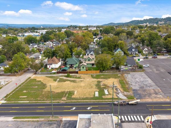 2009 E Main St , Chattanooga, TN 37404