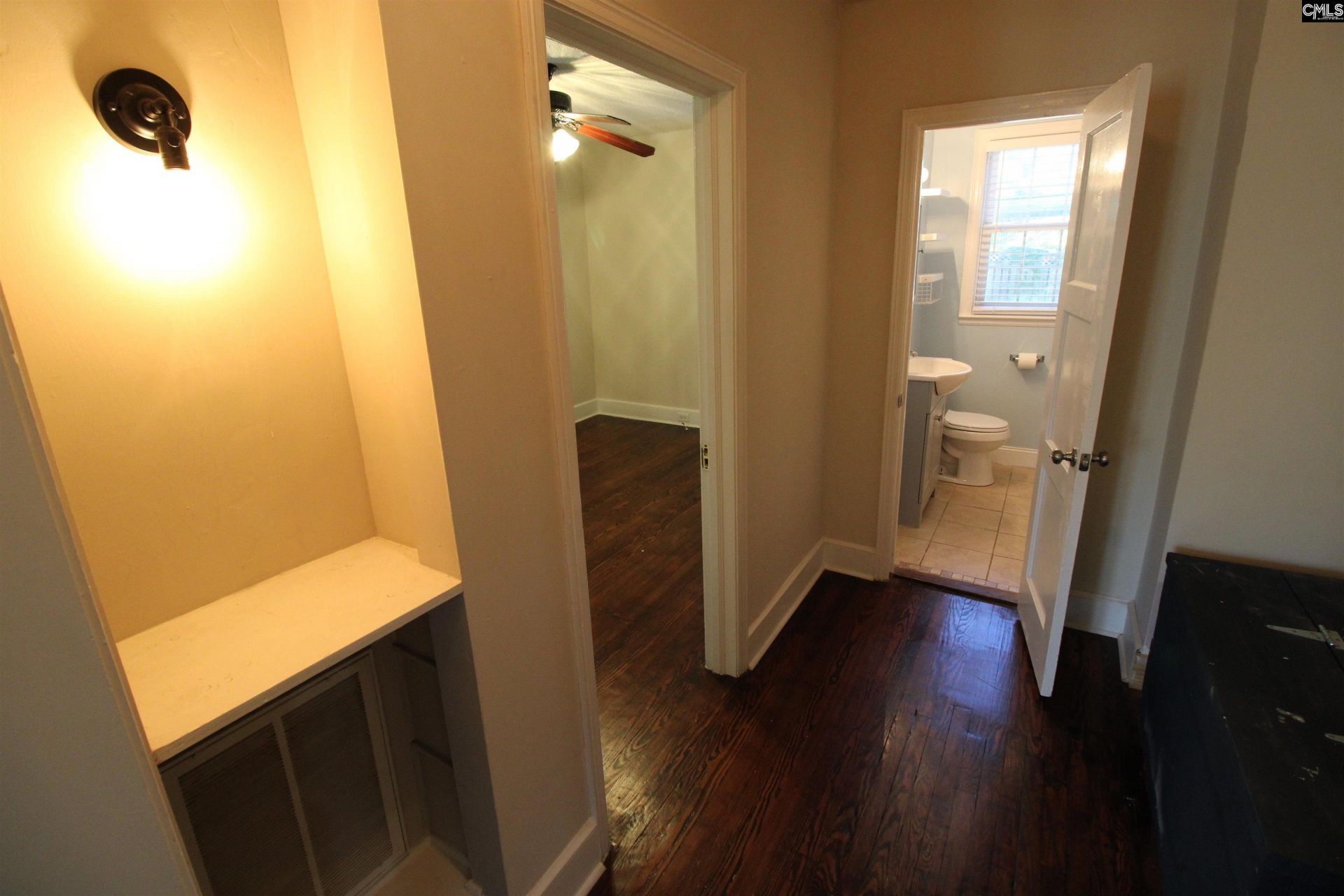 1201 Sycamore Avenue  Photo 10