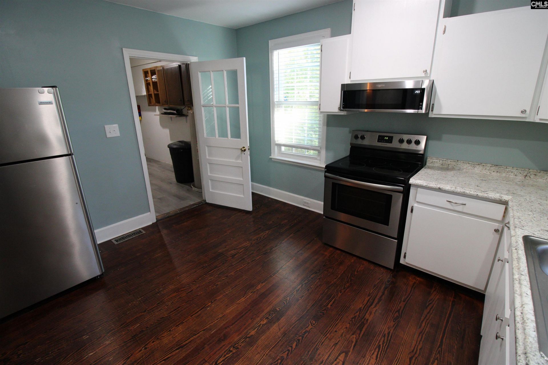 1201 Sycamore Avenue  Photo 7