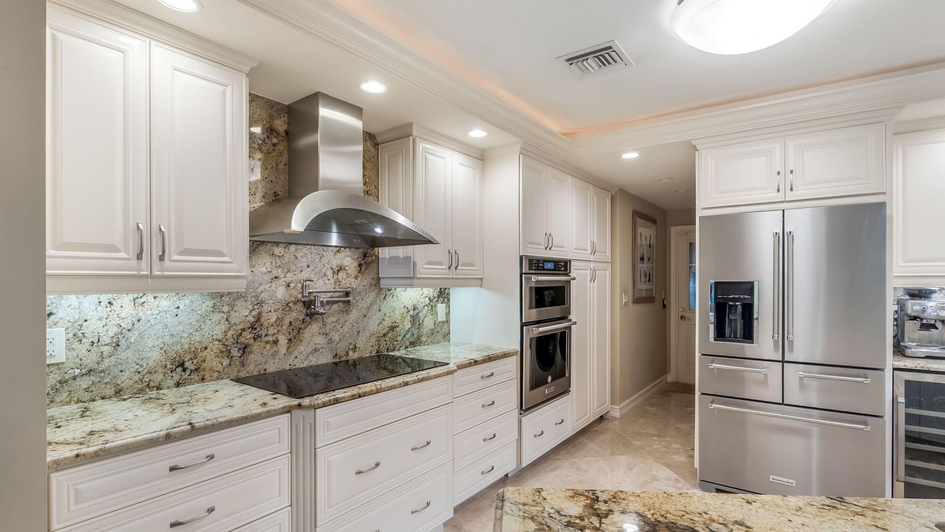 3745 Oaks Clubhouse Drive, Unit V-8, Pompano Beach, FL 33069 Photo