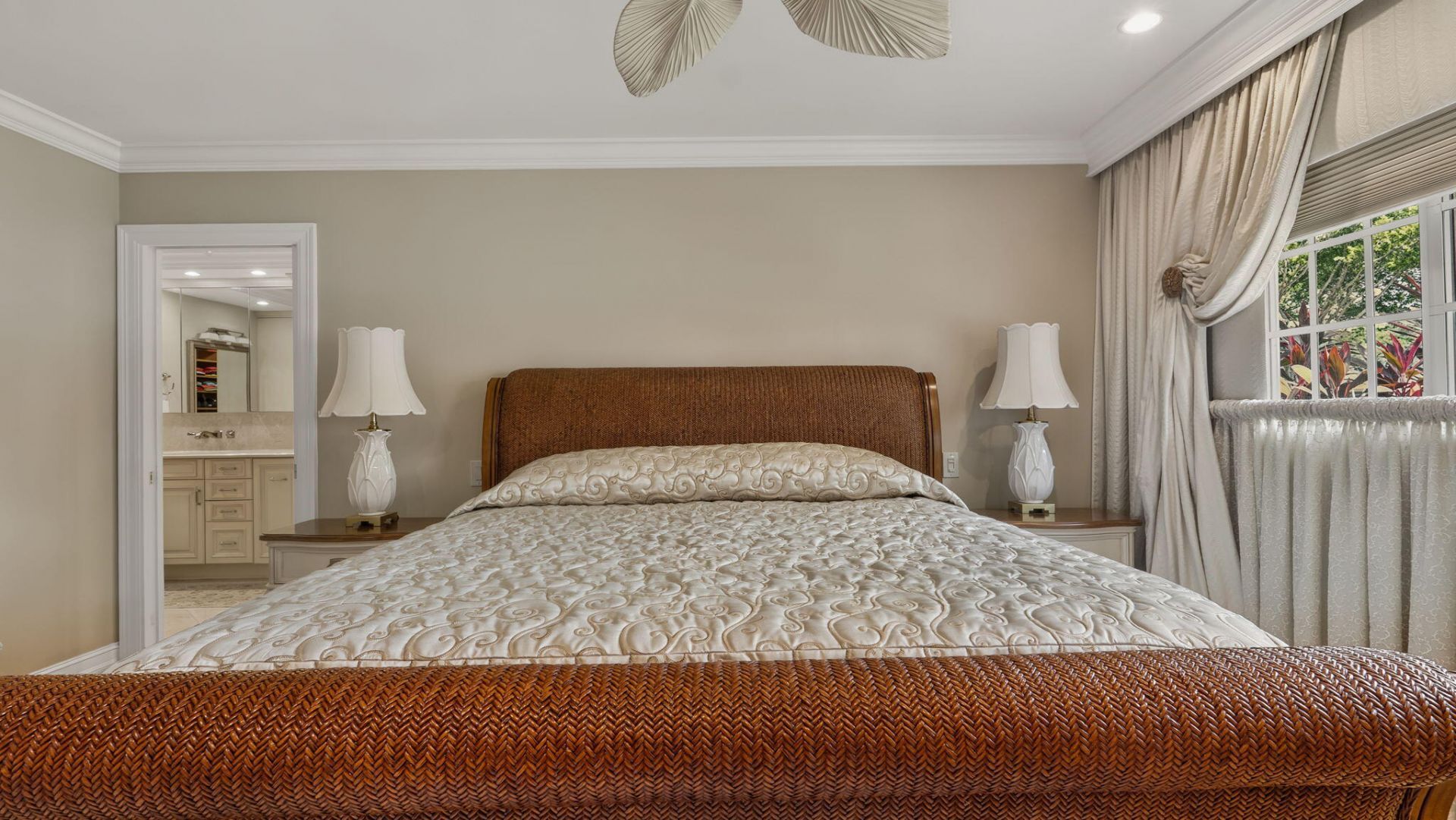 3745 Oaks Clubhouse Drive, Unit V-8, Pompano Beach, FL 33069 Photo