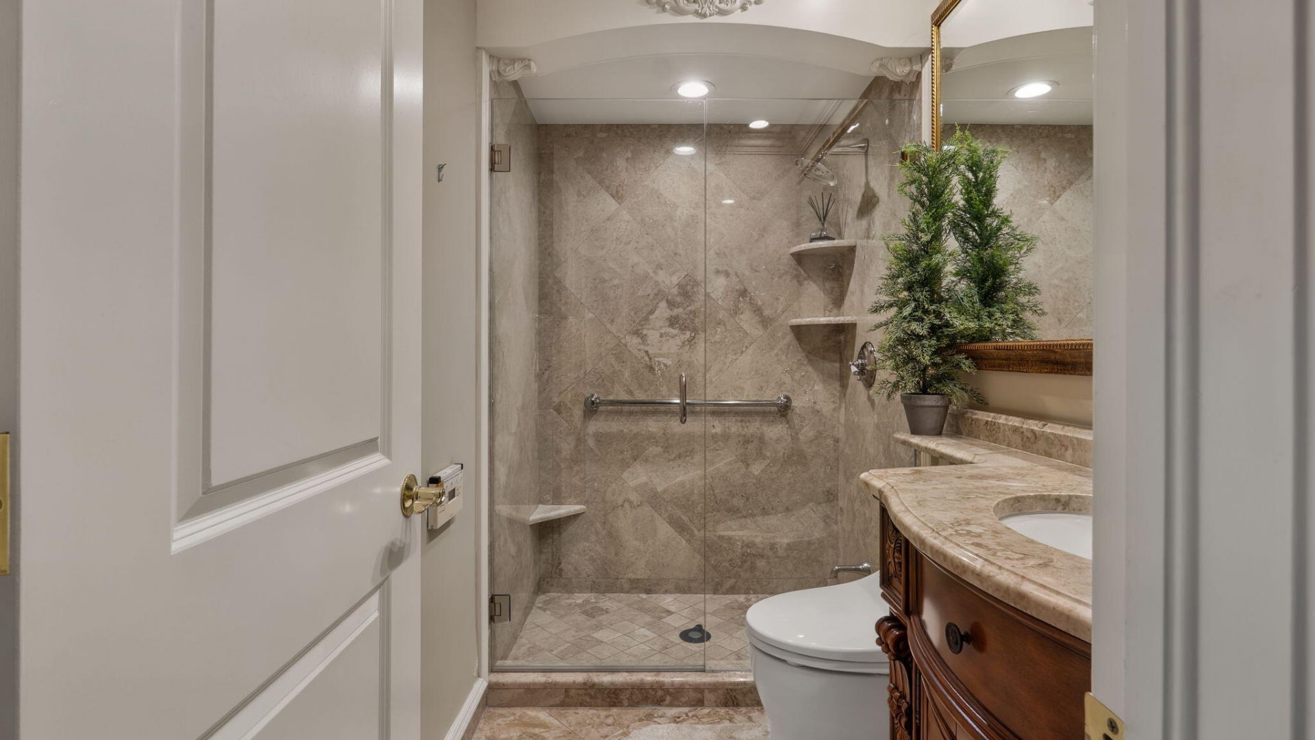 3745 Oaks Clubhouse Drive, Unit V-8, Pompano Beach, FL 33069 Photo
