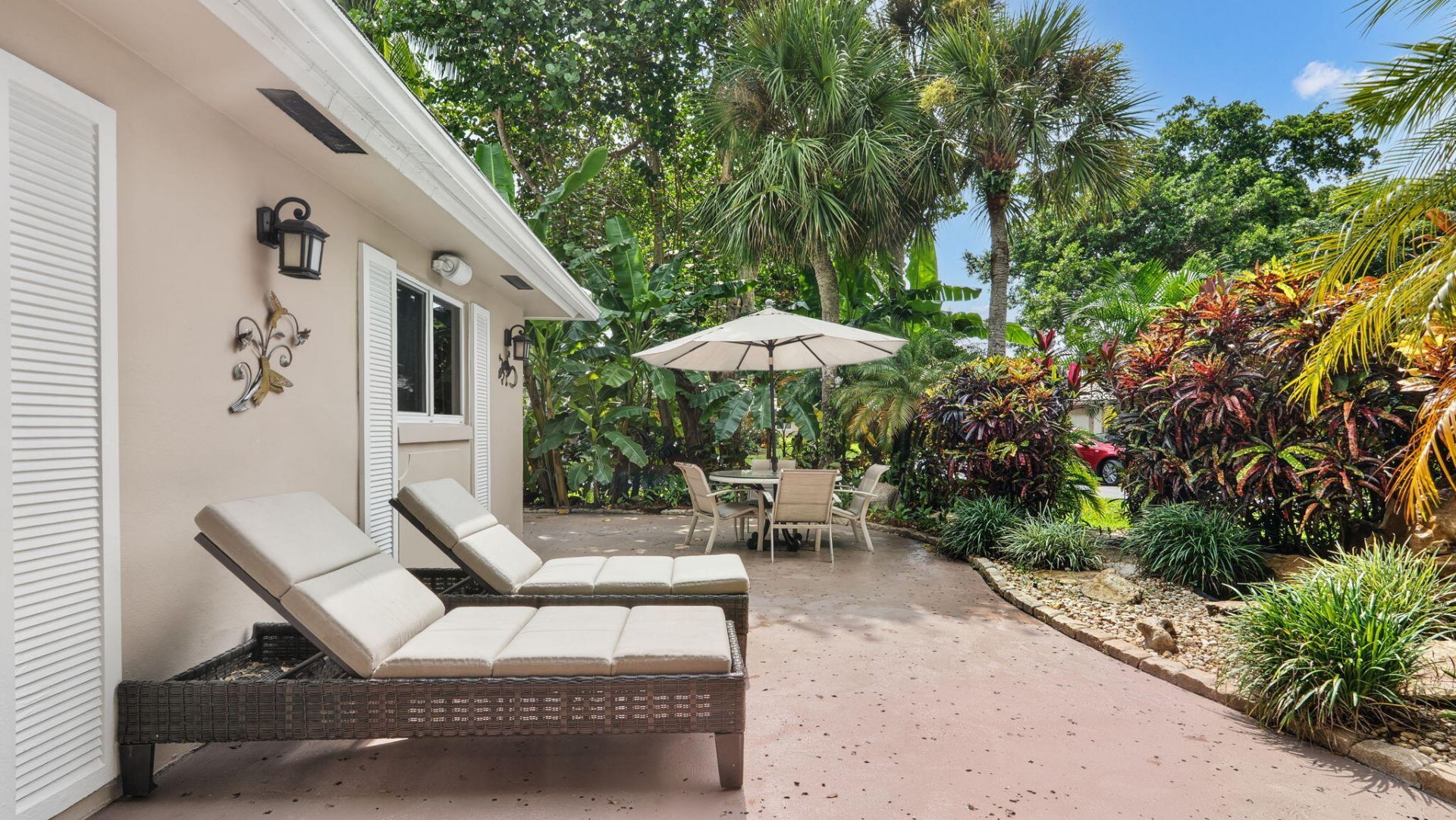 3745 Oaks Clubhouse Drive, Unit V-8, Pompano Beach, FL 33069 Photo