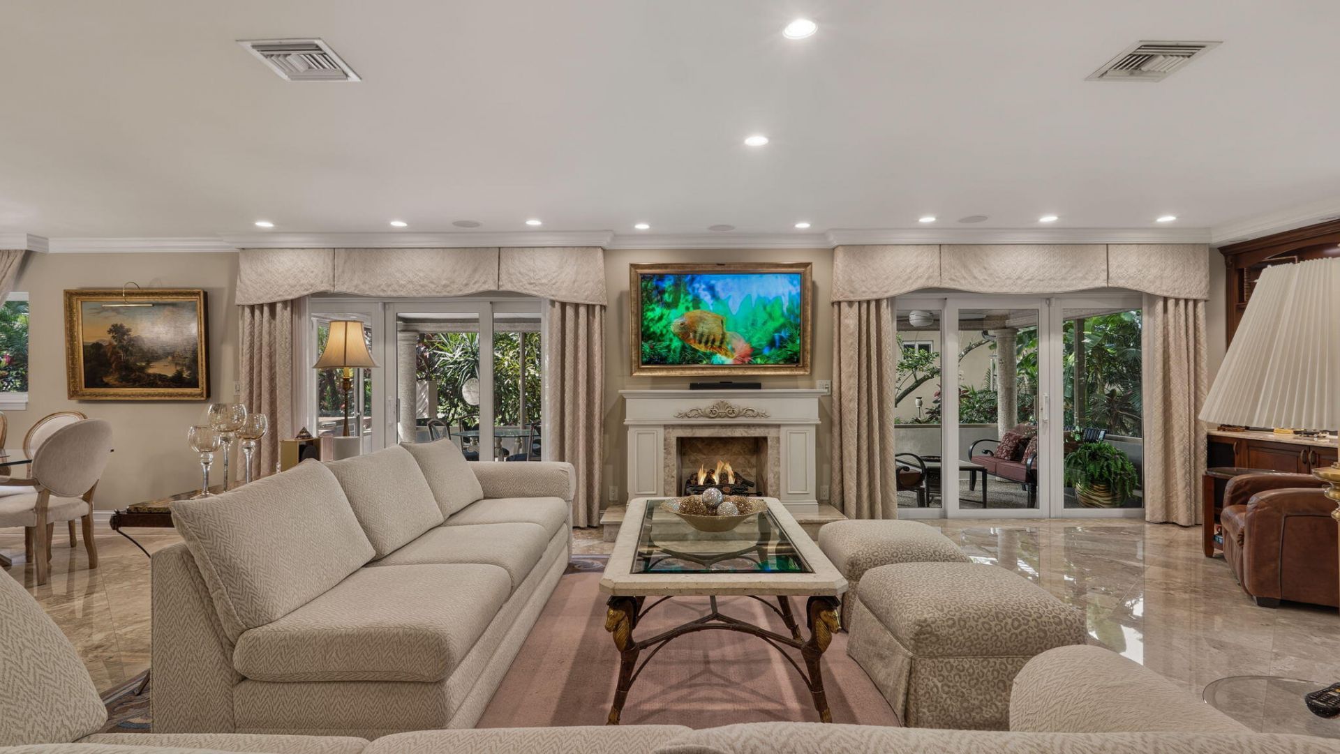 3745 Oaks Clubhouse Drive, Unit V-8, Pompano Beach, FL 33069 Photo