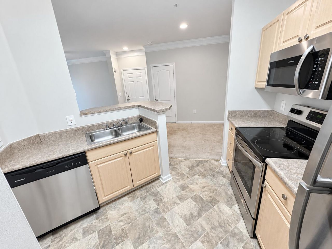 1300 Park West Boulevard Photo 14