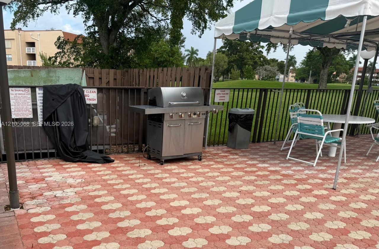 9350 Sunrise Lakes Blvd , Unit 201, Sunrise, FL 33322 Photo