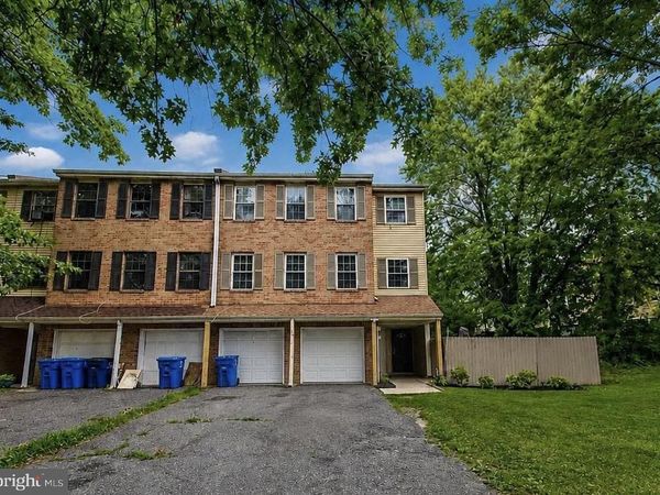 205 CHAUCER COURT, Unit A, MOUNT LAUREL, NJ 08054