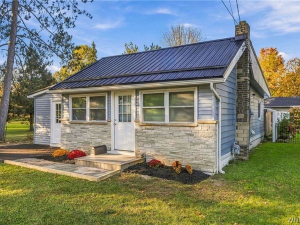 248 Dawn Avenue , Angola, NY 14006