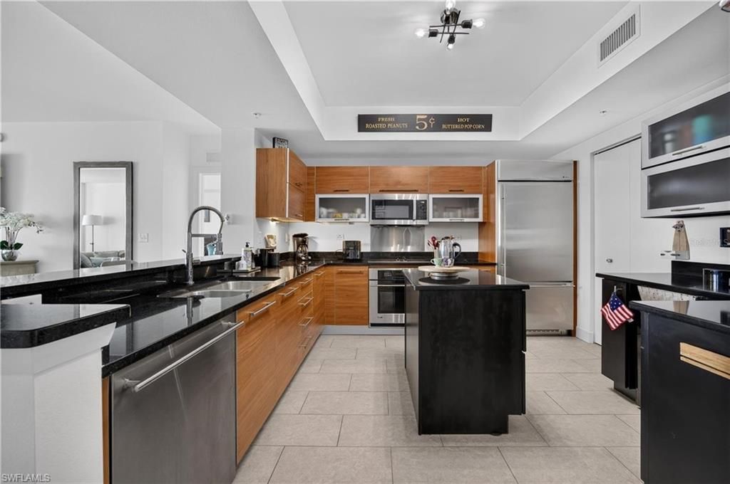 3000 Oasis Grand Blvd , Unit 1007, Fort Myers, FL 33916 Photo