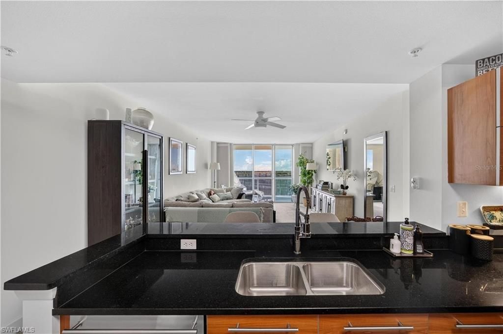 3000 Oasis Grand Blvd , Unit 1007, Fort Myers, FL 33916 Photo