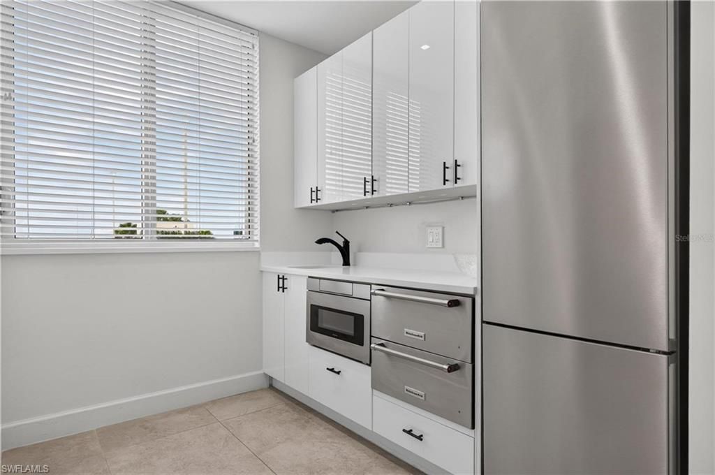 3000 Oasis Grand Blvd , Unit 1007, Fort Myers, FL 33916 Photo
