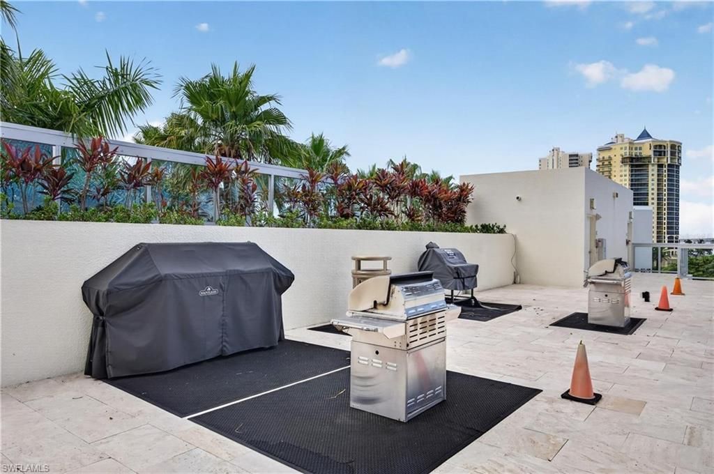 3000 Oasis Grand Blvd , Unit 1007, Fort Myers, FL 33916 Photo
