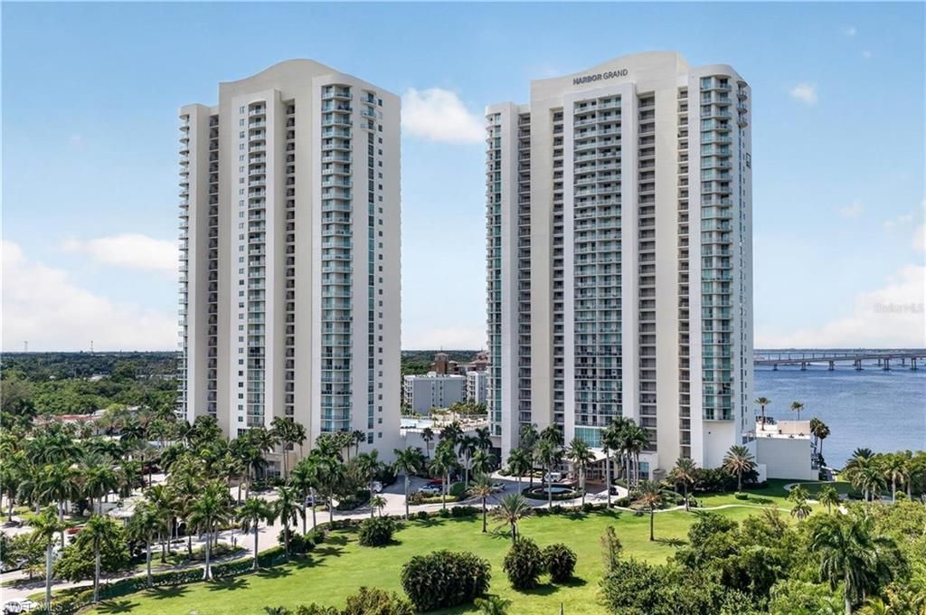 3000 Oasis Grand Blvd , Unit 1007, Fort Myers, FL 33916 Photo